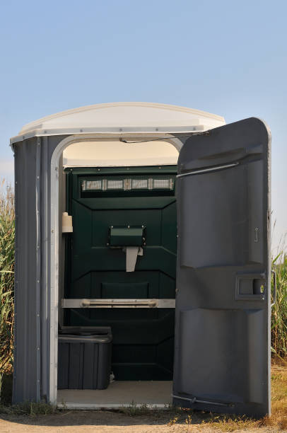 Portable Toilet Options We Offer in Fayette, OH