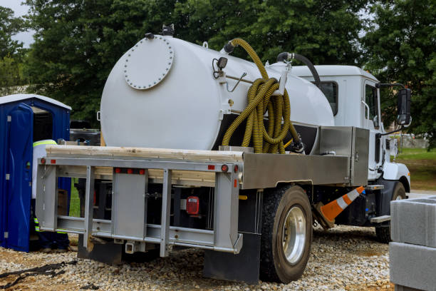 Best Portable toilet rental cost  in Fayette, OH